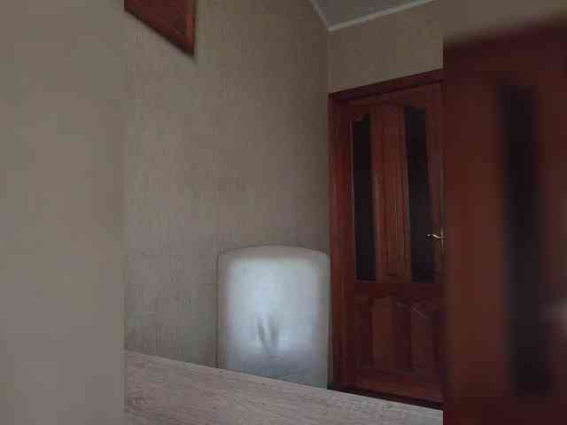 Hellenalonenochka webcam