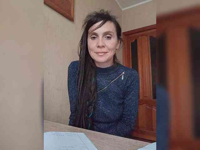 Hellenalonenochka webcam