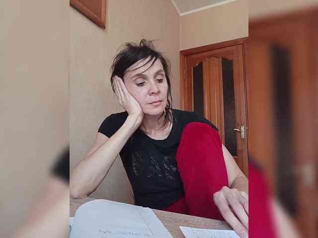 Hellenalonenochka webcam