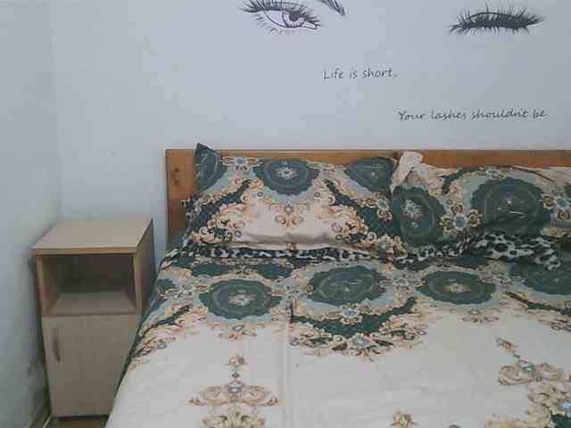 lorainne2 webcam