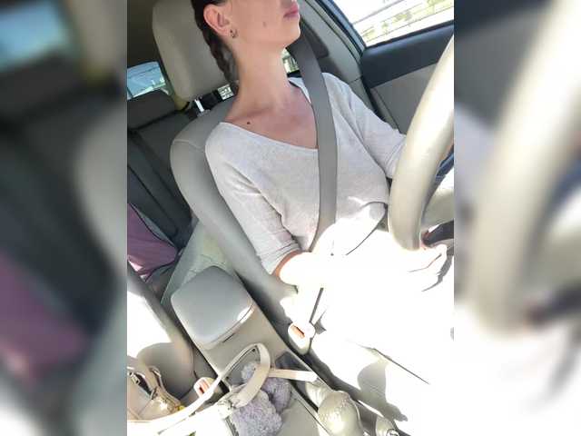 miss-milka's BongaCams show and profile