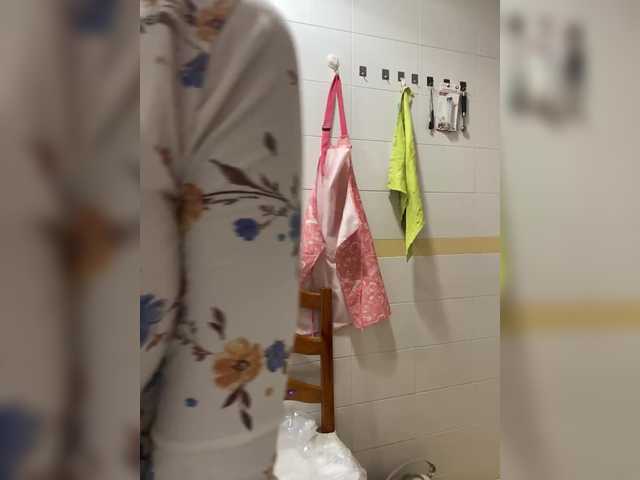 MilkaMilfMilka's BongaCams show and profile