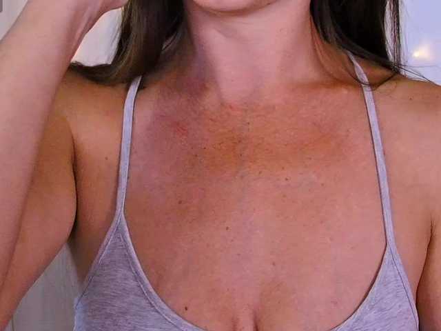 miss-milka's BongaCams show and profile