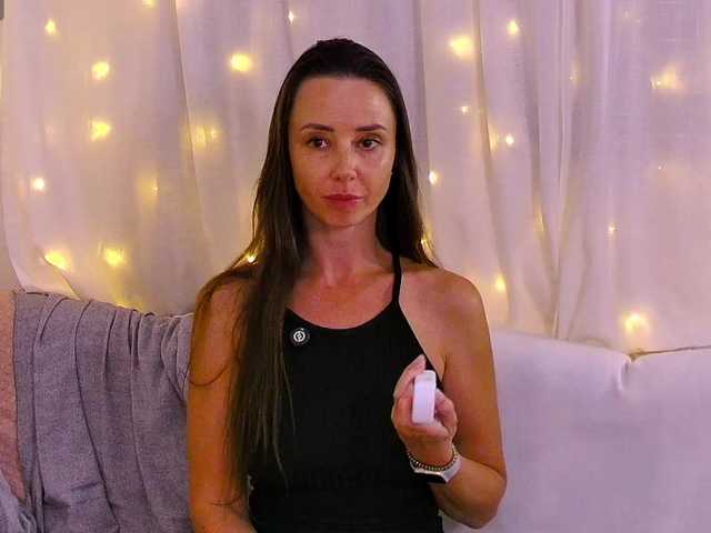 miss-milka's BongaCams show and profile