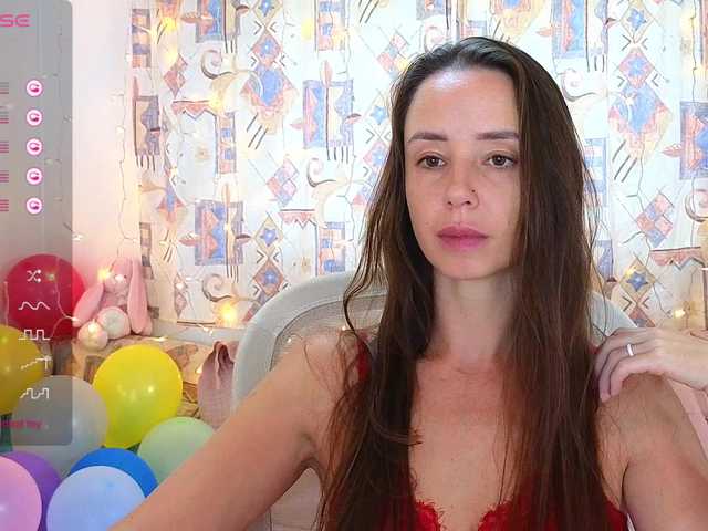 MilkaMilfMilka's BongaCams show and profile
