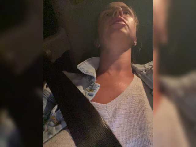 miss-milka's BongaCams show and profile