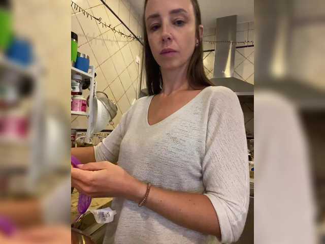 miss-milka's BongaCams show and profile