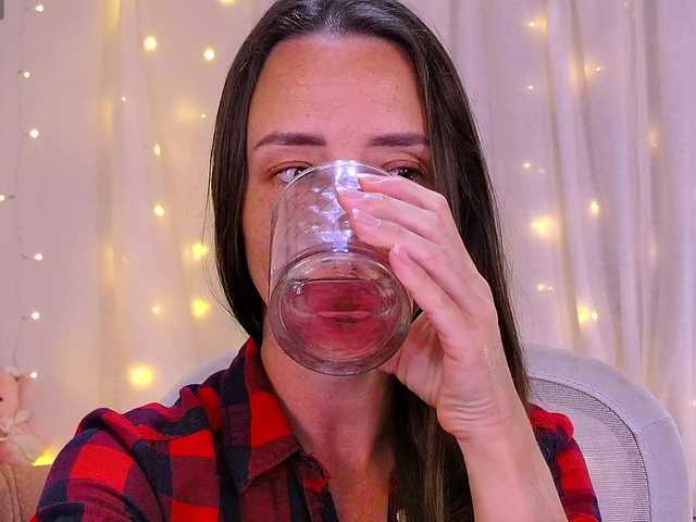 miss-milka live cam profile