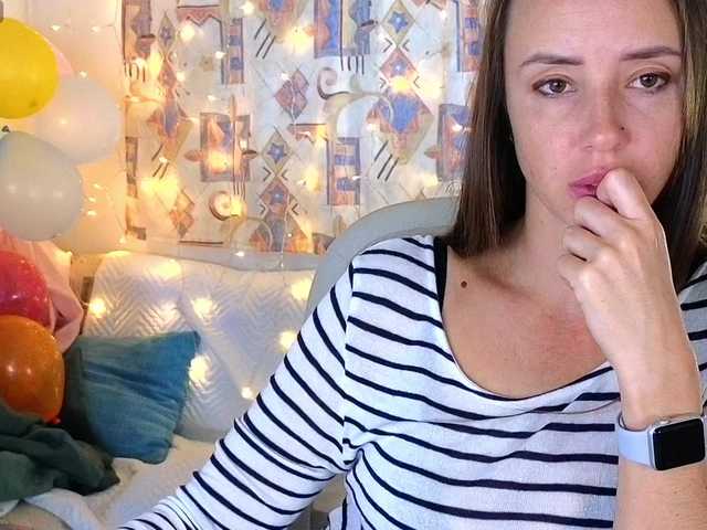 MilkaMilfMilka's BongaCams show and profile