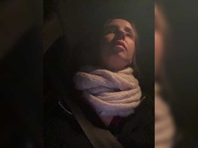 MilkaMilfMilka's BongaCams show and profile