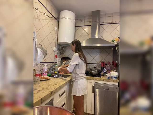 miss-milka's BongaCams show and profile