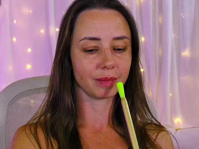 miss-milka's BongaCams show and profile