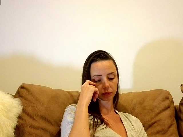 miss-milka's BongaCams show and profile