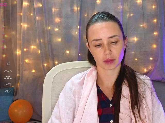 MilkaMilfMilka's BongaCams show and profile