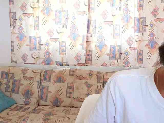 Miss_Milka webcam
