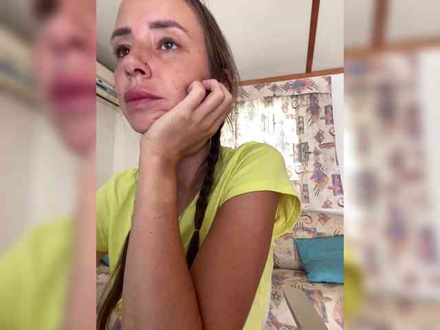 Miss_Milka webcam