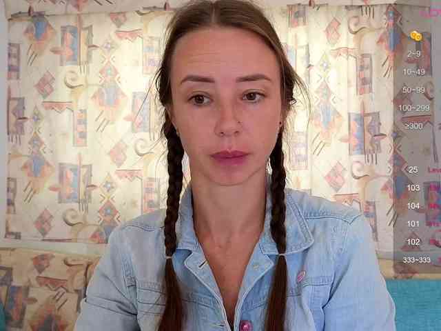 Miss_Milka webcam