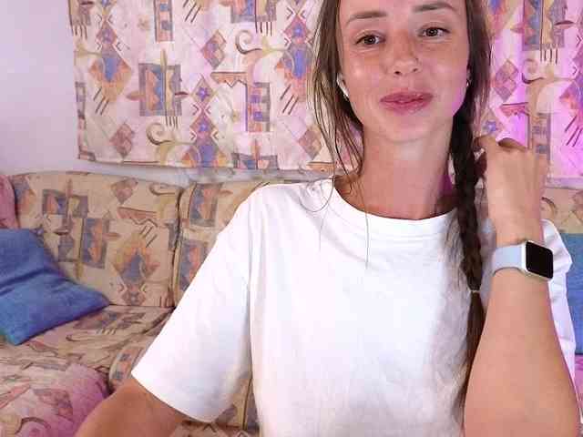 Miss_Milka webcam