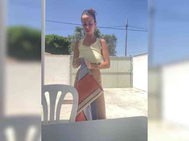 Miss_Milka webcam