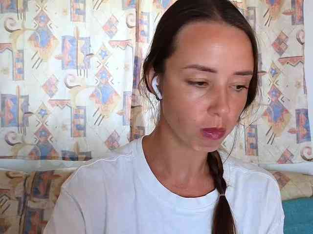Miss_Milka webcam