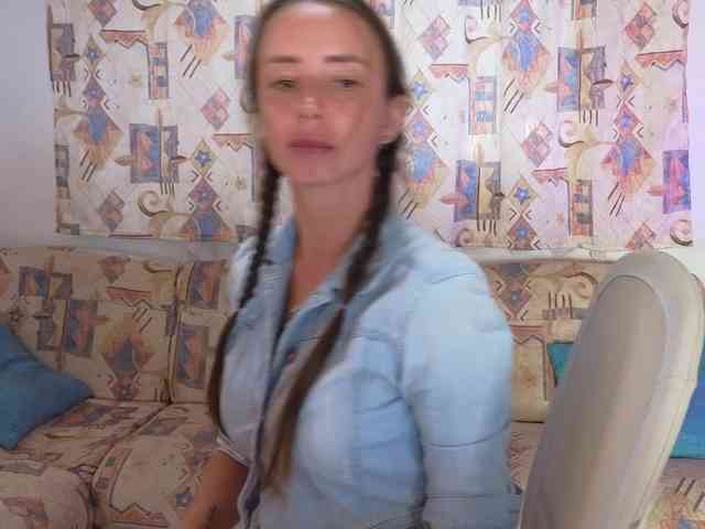 Miss_Milka webcam