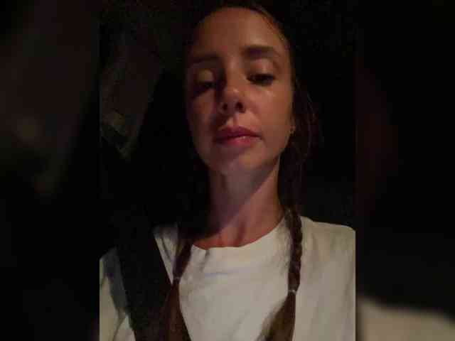 Miss_Milka webcam