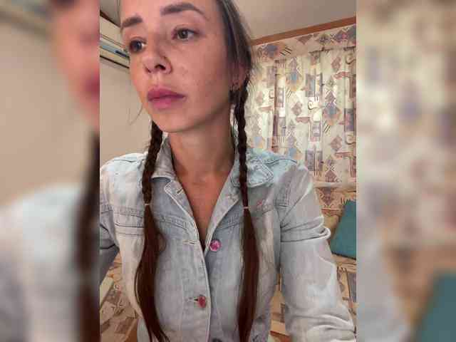 Miss_Milka webcam