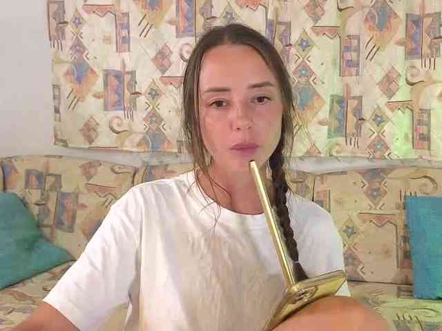 Miss_Milka webcam