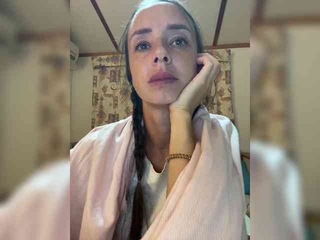 Miss_Milka webcam