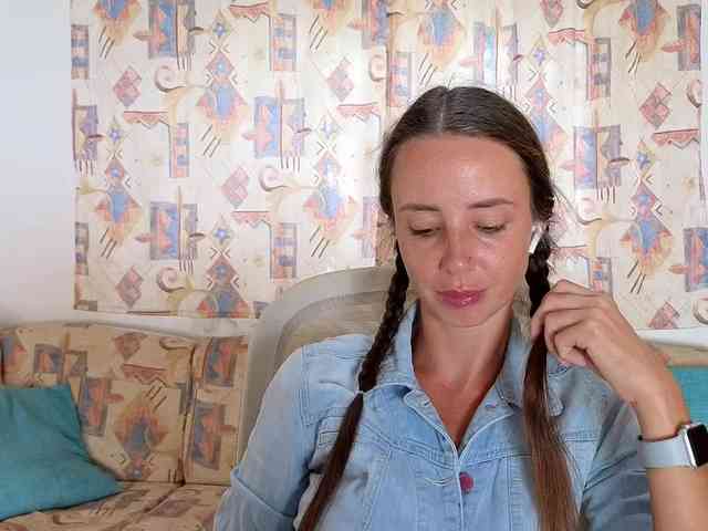 Miss_Milka webcam