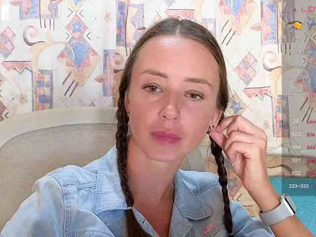 Miss_Milka webcam