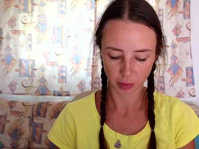 Miss_Milka webcam