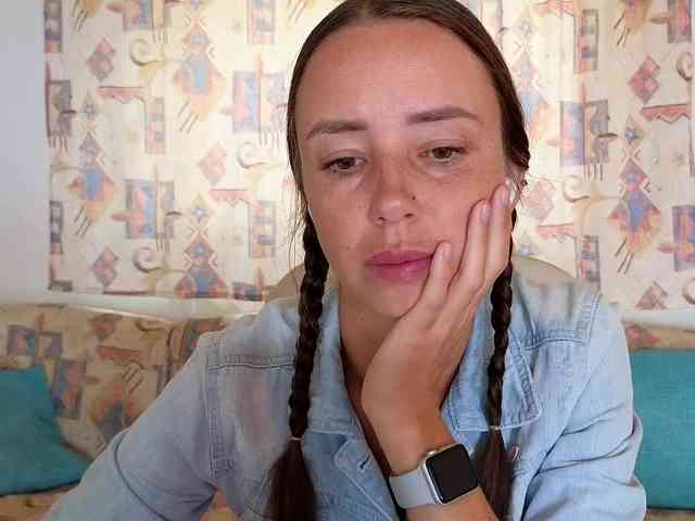 Miss_Milka webcam