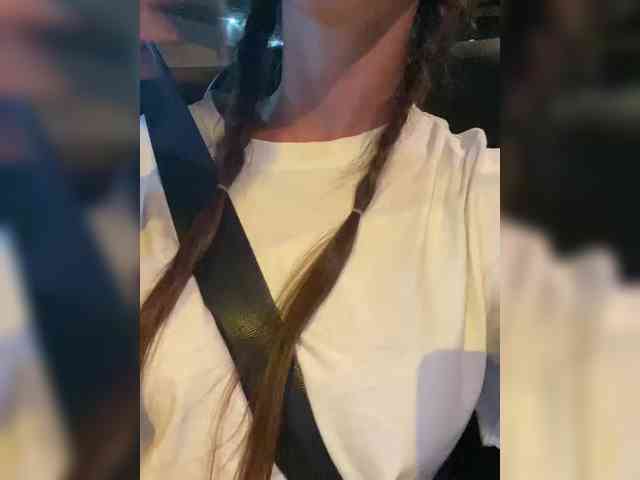 Miss_Milka webcam