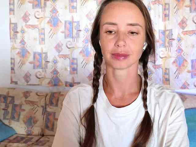 Miss_Milka webcam