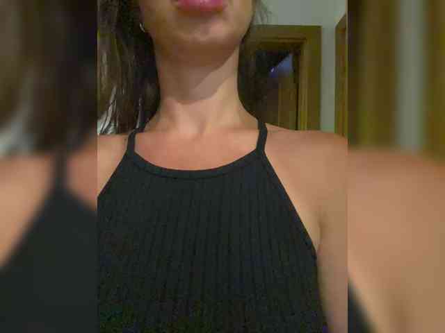 Miss_Milka webcam