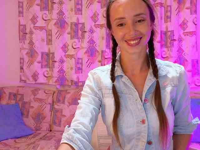 Miss_Milka webcam