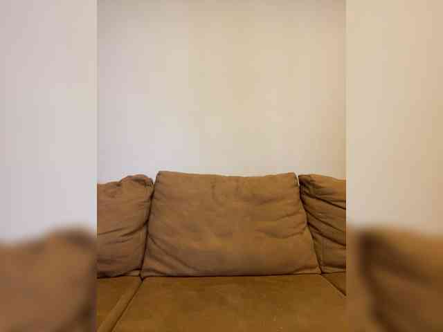 Miss_Milka webcam