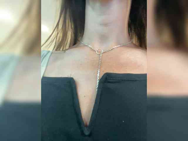 Miss_Milka webcam