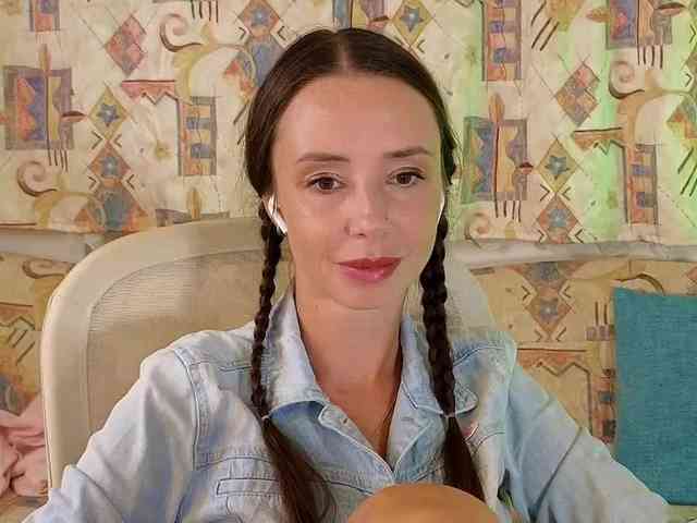 Miss_Milka webcam