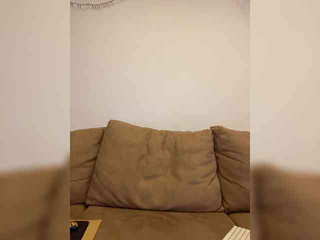 Miss_Milka webcam