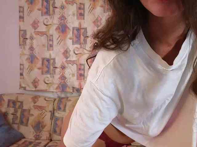 Miss_Milka webcam