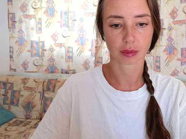Miss_Milka webcam