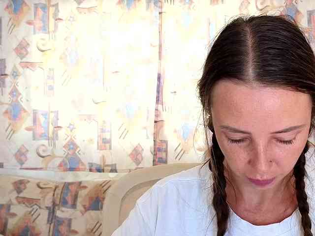 Miss_Milka webcam