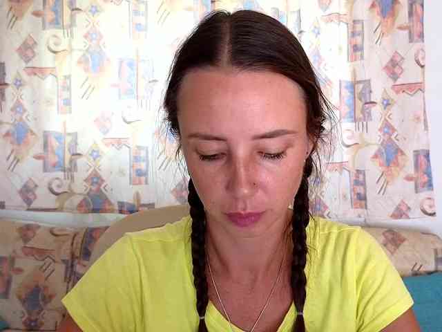 Miss_Milka webcam