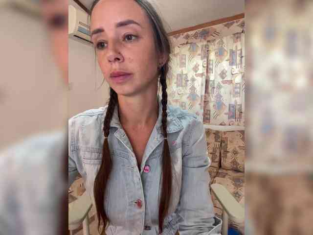 Miss_Milka webcam