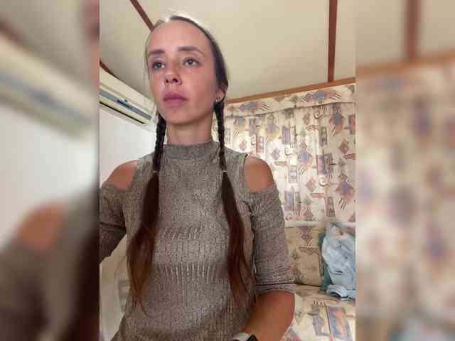Miss_Milka webcam
