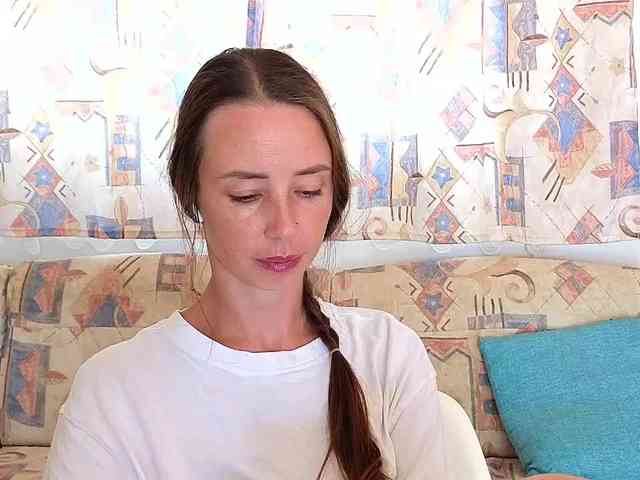 Miss_Milka webcam