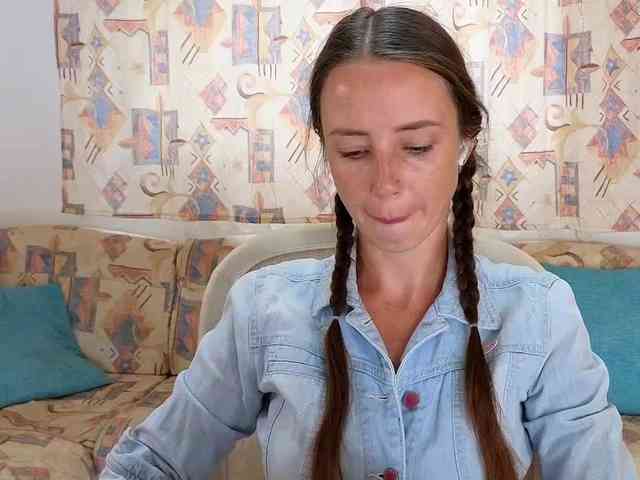Miss_Milka webcam