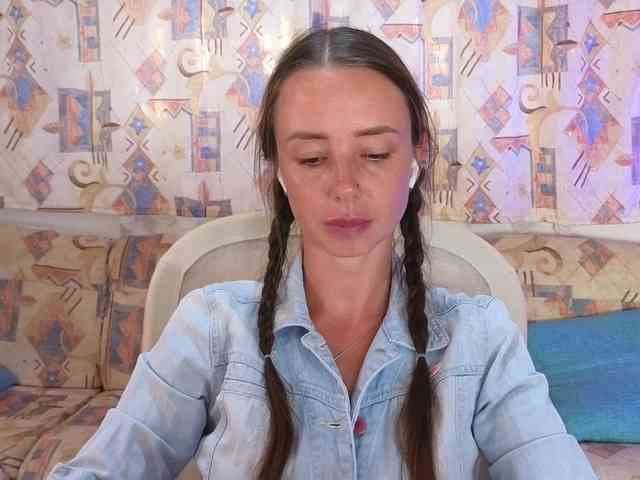 Miss_Milka webcam